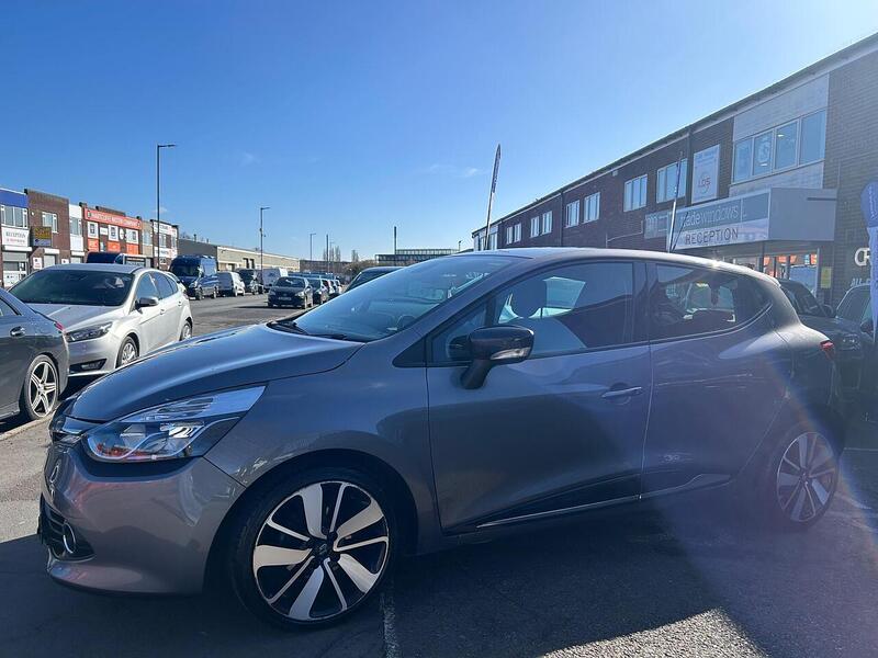 Used Renault Clio for sale - 77889177: Photo 6