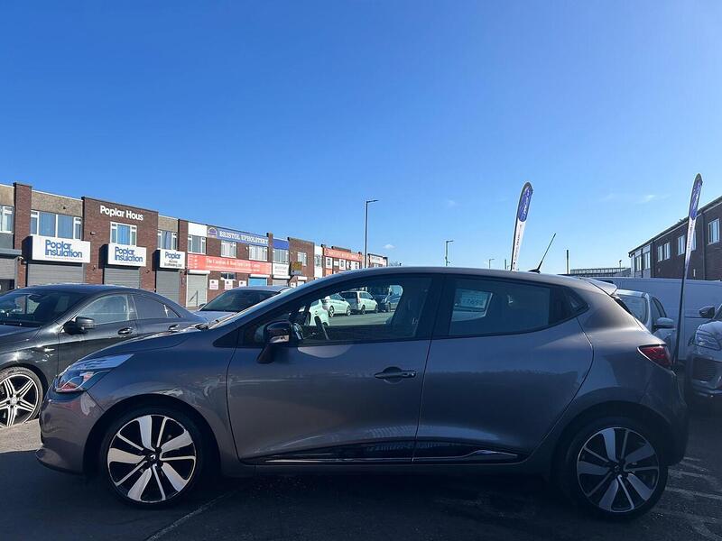 Used Renault Clio for sale - 77889177: Photo 8