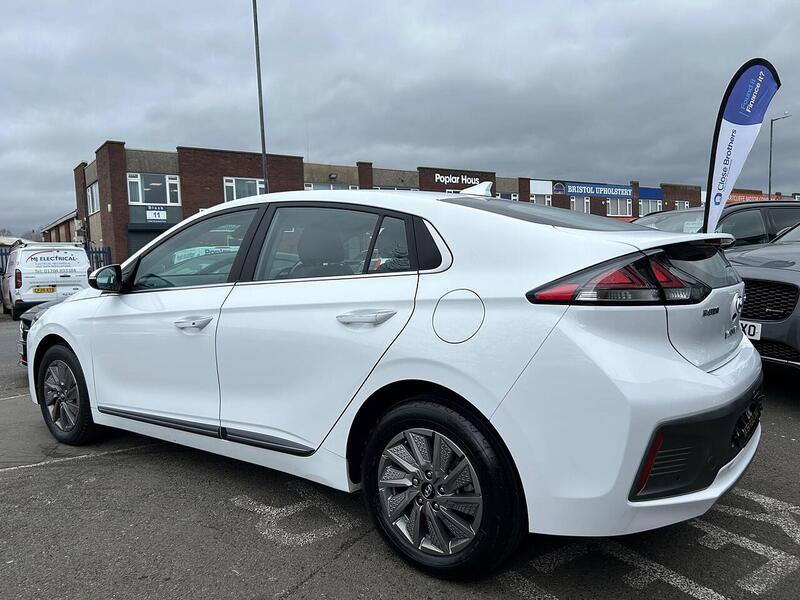 Used Hyundai IONIQ 2023 for sale - 78004015: Photo 4