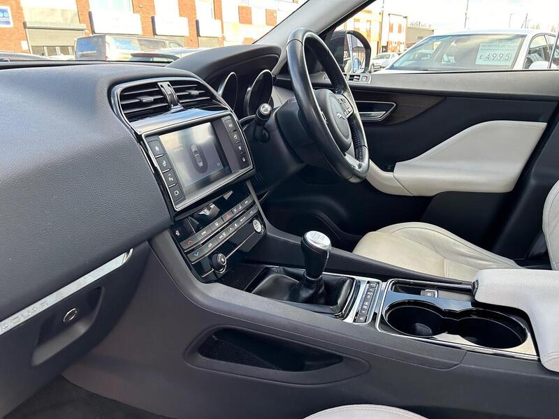 Used Jaguar F-Pace 2016 for sale - 77046217: Photo 17