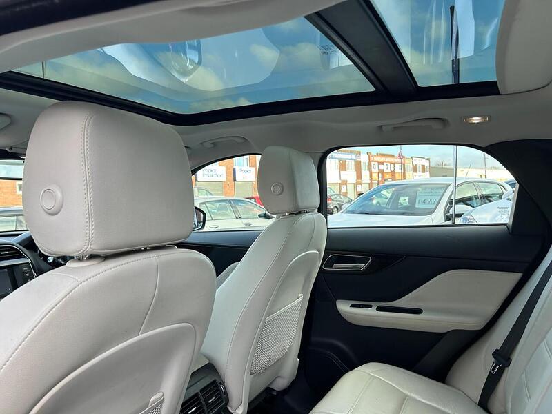 Used Jaguar F-Pace 2016 for sale - 77046217: Photo 24