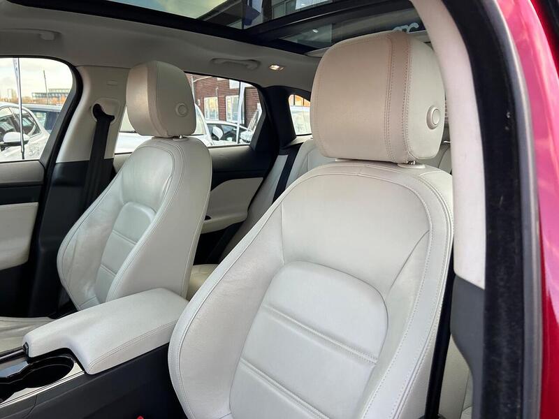 Used Jaguar F-Pace 2016 for sale - 77046217: Photo 40