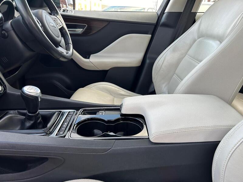 Used Jaguar F-Pace 2016 for sale - 77046217: Photo 44