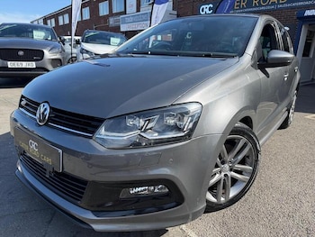 Used Volkswagen Polo 2016 for sale - 78714110: Photo