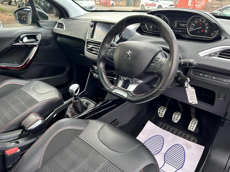 Used Peugeot 2008 2019 for sale - 76148381: Photo 16