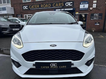 Used Ford Fiesta 2018 for sale - 77180728: Photo