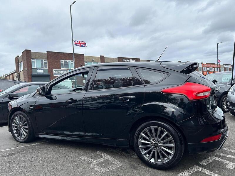 Used Ford Focus 2018 for sale - 76197313: Photo 10