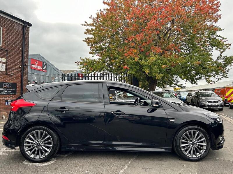 Used Ford Focus 2018 for sale - 76197313: Photo 11