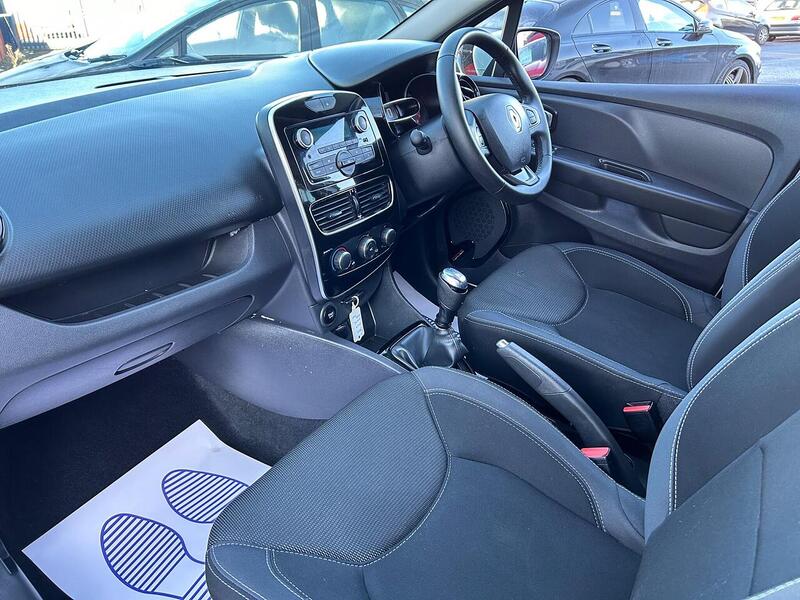 Used Renault Clio 2018 for sale - 77104558: Photo 37
