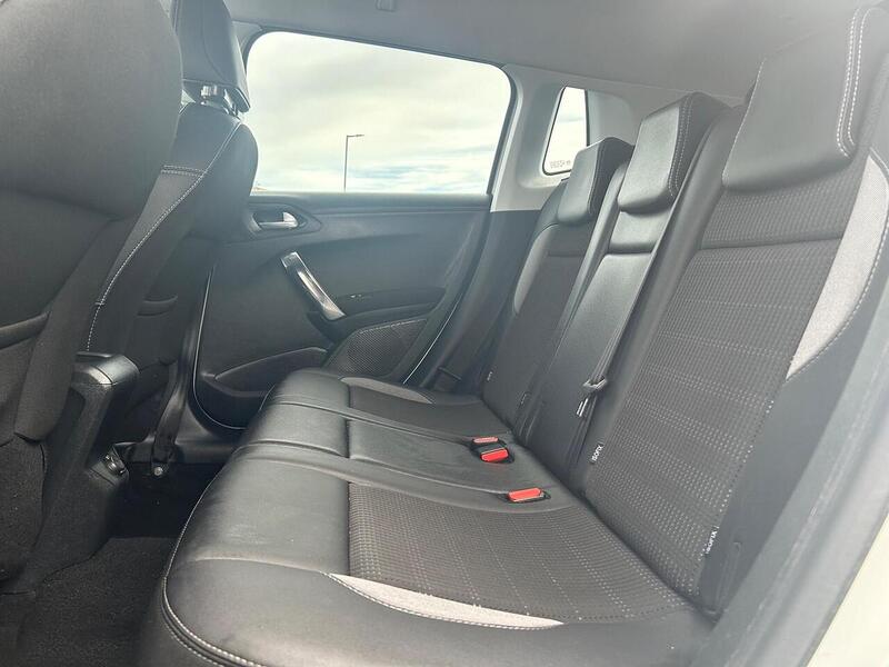 Used Peugeot 2008 2016 for sale - 77196473: Photo 22