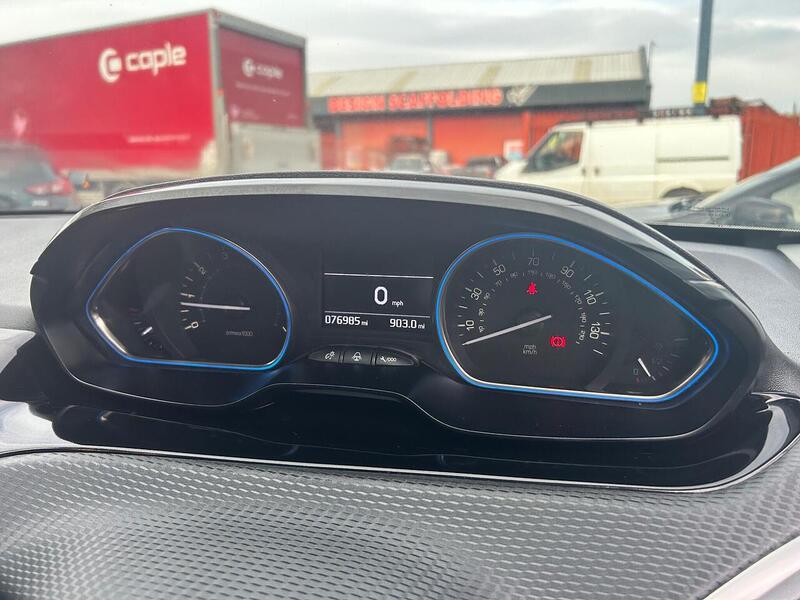 Used Peugeot 2008 2016 for sale - 77196473: Photo 28