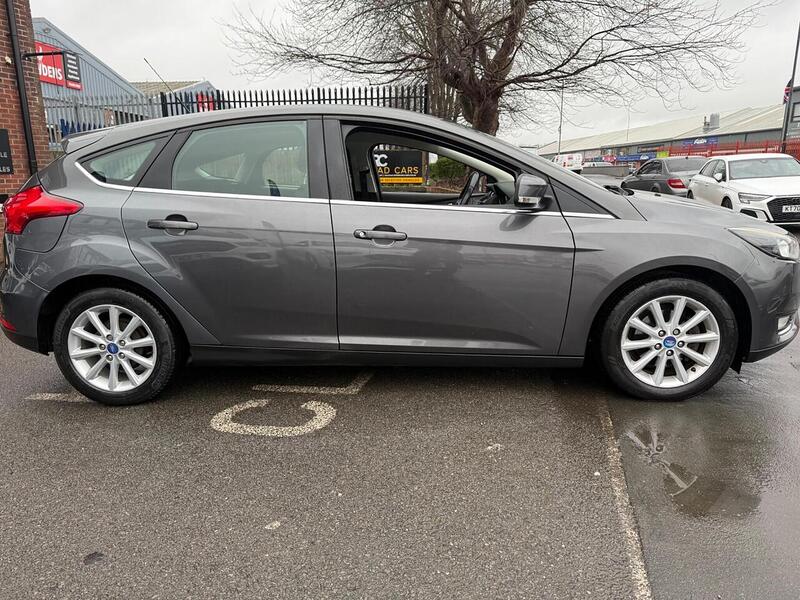 Used Ford Focus 2015 for sale - 77452566: Photo 16
