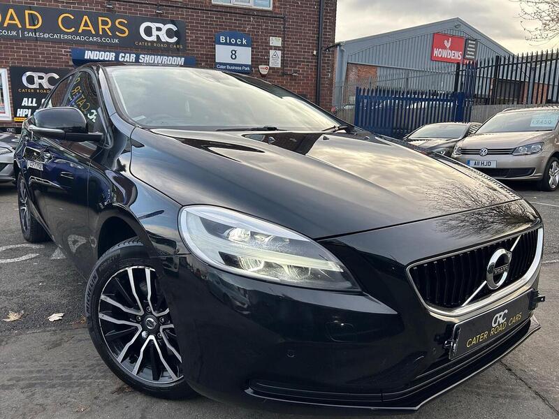 Used Volvo V40 2019 for sale - 76712147: Photo 1
