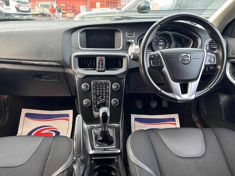 Used Volvo V40 2019 for sale - 76712147: Photo 17