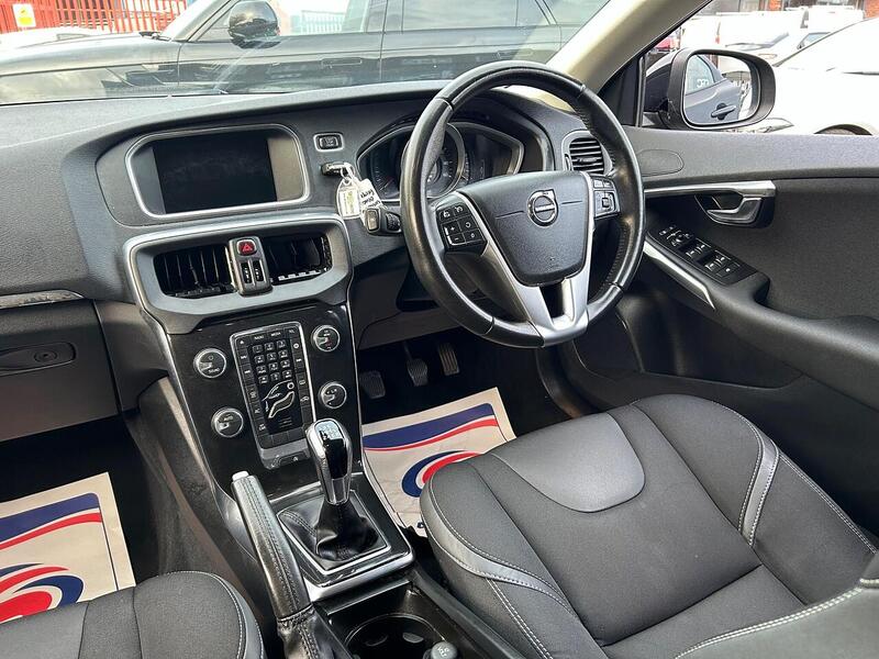 Used Volvo V40 2019 for sale - 76712147: Photo 18