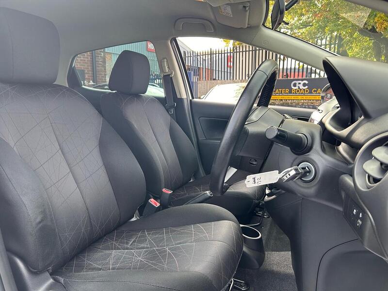 Used Mazda Mazda2 2015 for sale - 76334058: Photo 17