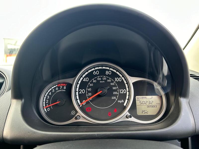 Used Mazda Mazda2 2015 for sale - 76334058: Photo 19