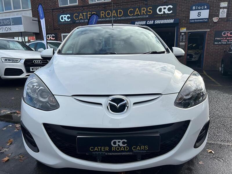 Used Mazda Mazda2 2015 for sale - 76334058: Photo 2