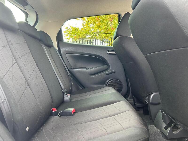 Used Mazda Mazda2 2015 for sale - 76334058: Photo 21