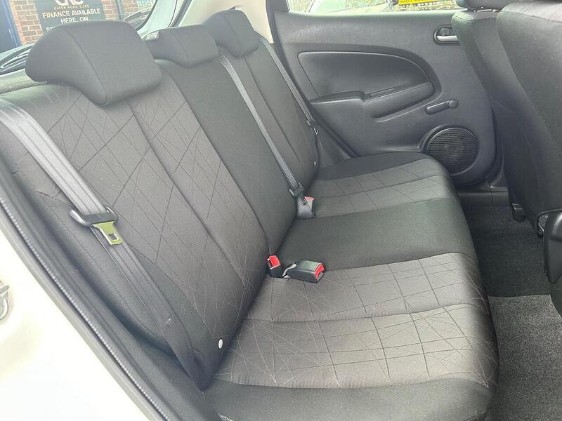 Used Mazda Mazda2 2015 for sale - 76334058: Photo 22