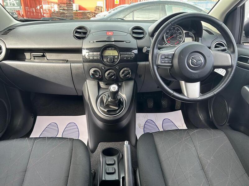 Used Mazda Mazda2 2015 for sale - 76334058: Photo 23