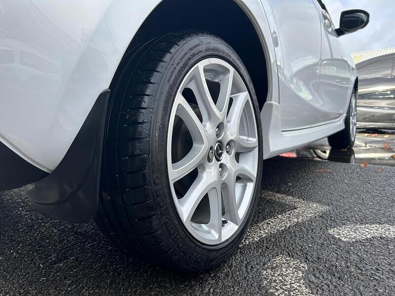 Used Mazda Mazda2 2015 for sale - 76334058: Photo 25