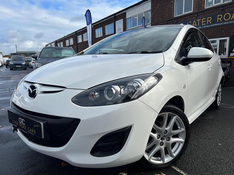 Used Mazda Mazda2 2015 for sale - 76334058: Photo 3