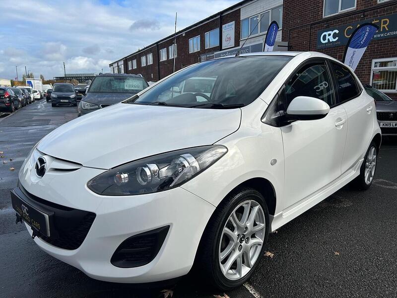 Used Mazda Mazda2 2015 for sale - 76334058: Photo 4