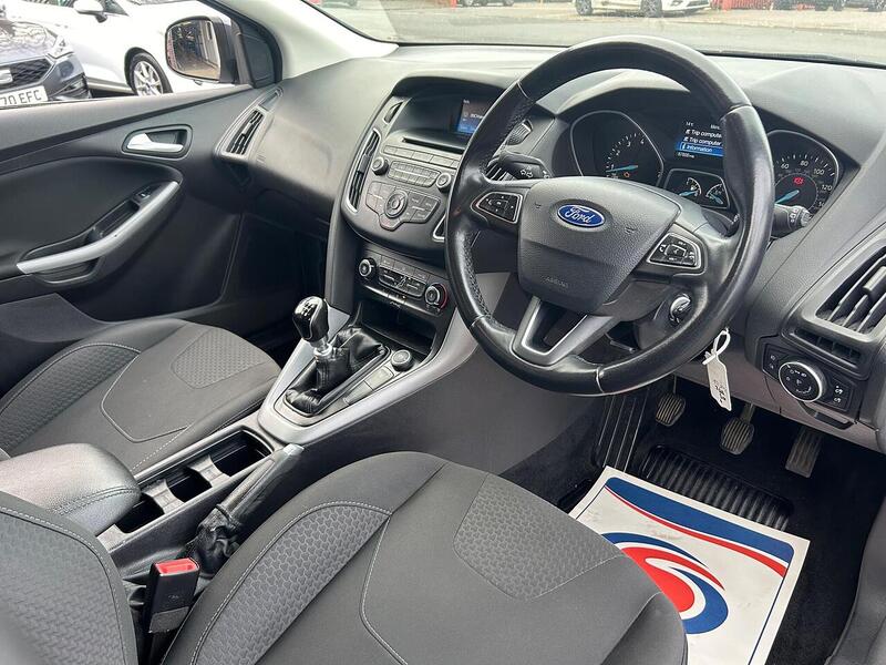 Used Ford Focus 2015 for sale - 77846483: Photo 17