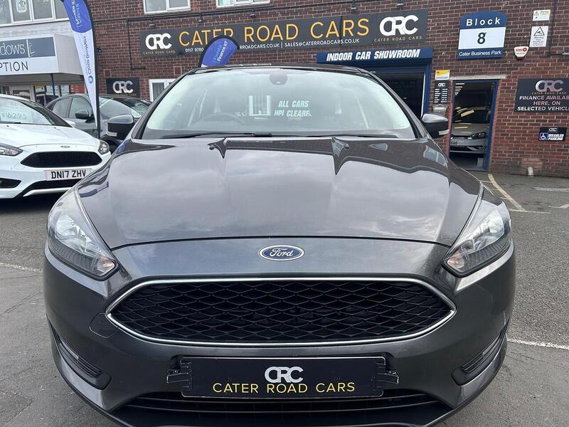 Used Ford Focus 2015 for sale - 77846483: Photo 2