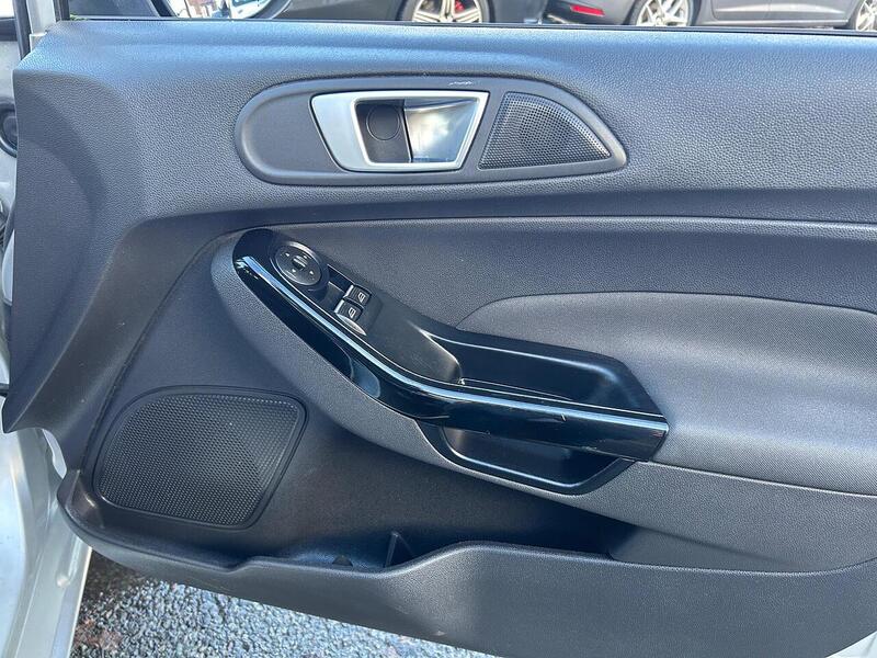 Used Ford Fiesta 2016 for sale - 76919776: Photo 20