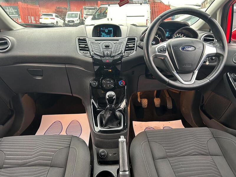 Used Ford Fiesta 2014 for sale - 76884504: Photo 14