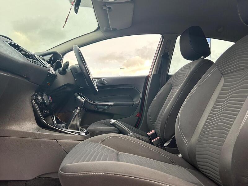 Used Ford Fiesta 2014 for sale - 76884504: Photo 30