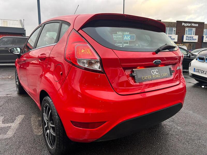 Used Ford Fiesta 2014 for sale - 76884504: Photo 4