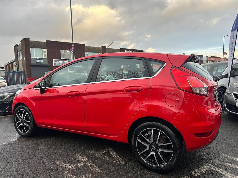 Used Ford Fiesta 2014 for sale - 76884504: Photo 9