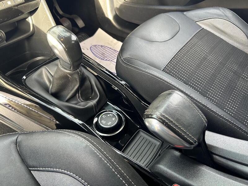 Used Peugeot 2008 2017 for sale - 76334048: Photo 34