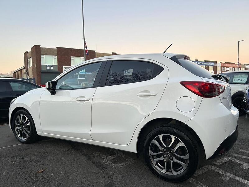 Used Mazda Mazda2 2016 for sale - 76682330: Photo 11