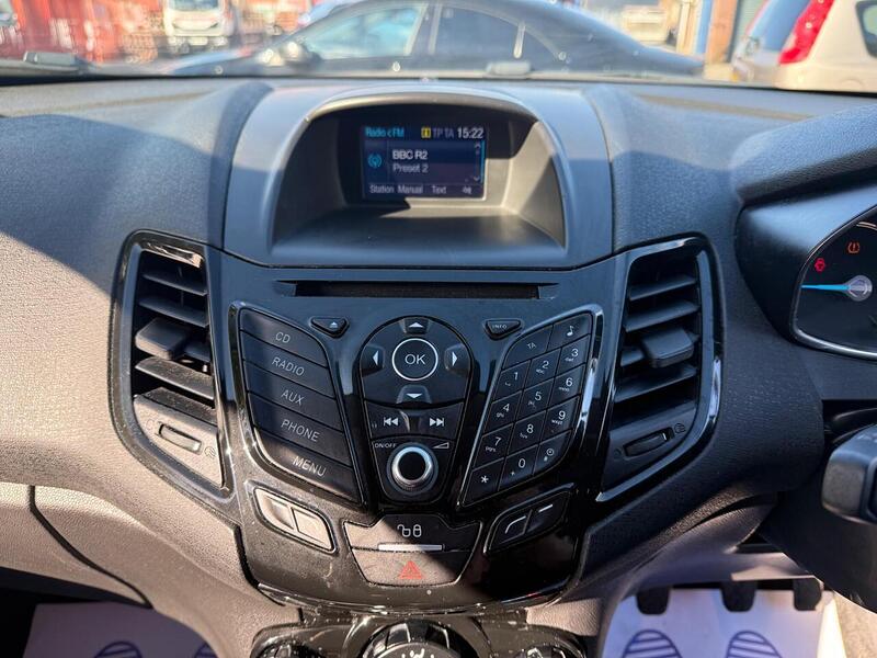 Used Ford Fiesta 2016 for sale - 76069251: Photo 21