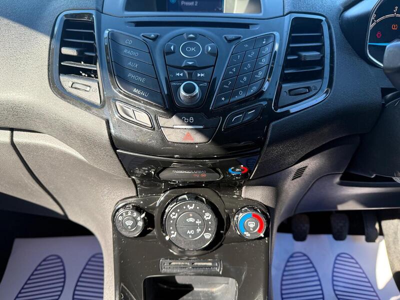 Used Ford Fiesta 2016 for sale - 76069251: Photo 26