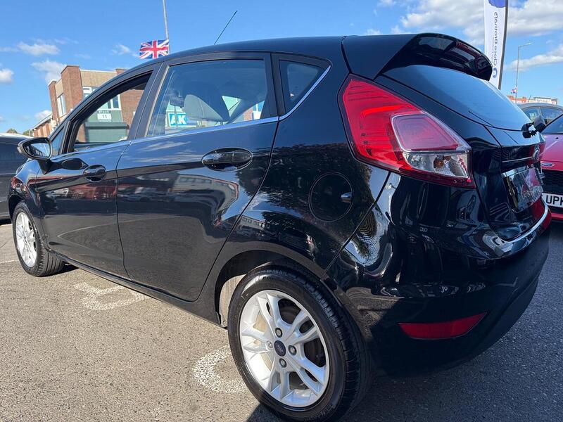 Used Ford Fiesta 2016 for sale - 76069251: Photo 8