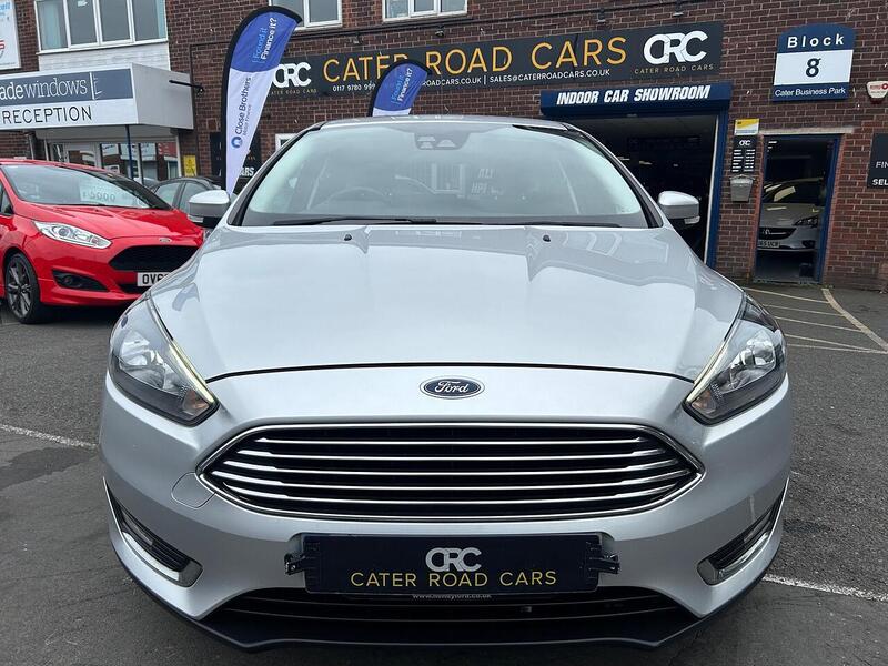 Used Ford Focus 2017 for sale - 76081383: Photo 2