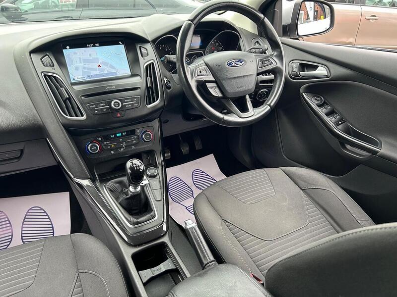 Used Ford Focus 2017 for sale - 76081383: Photo 24