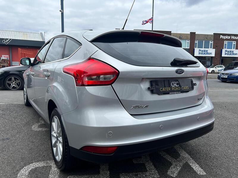 Used Ford Focus 2017 for sale - 76081383: Photo 8