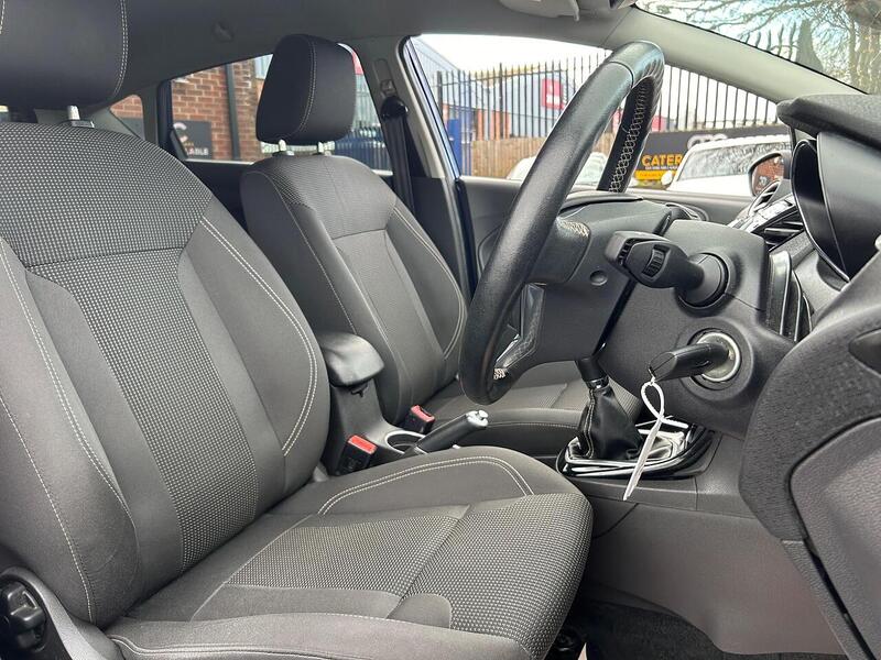 Used Ford Fiesta 2015 for sale - 76808352: Photo 20