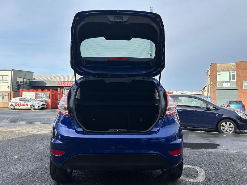 Used Ford Fiesta 2015 for sale - 76808352: Photo 29