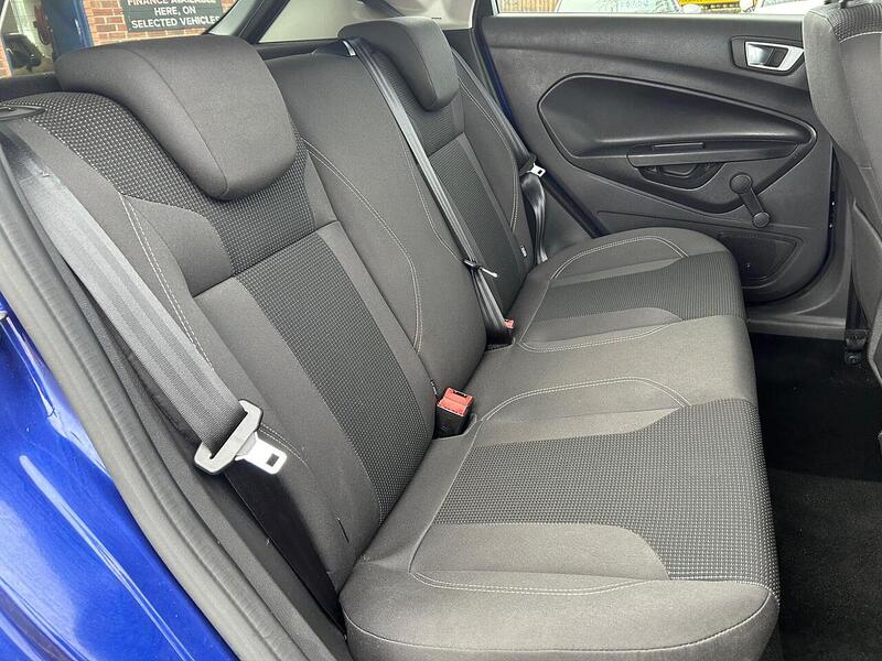 Used Ford Fiesta 2015 for sale - 76808352: Photo 41