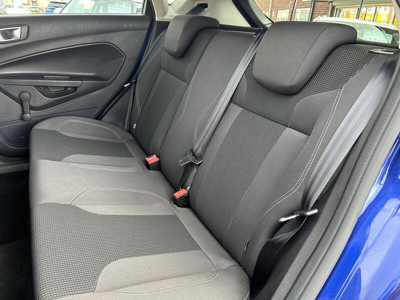 Used Ford Fiesta 2015 for sale - 76808352: Photo 44