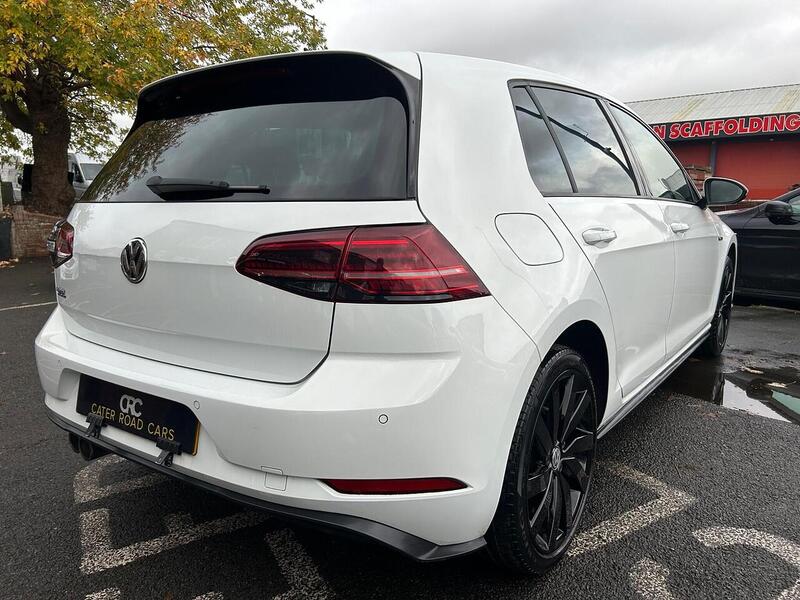 Used Volkswagen Golf 2018 for sale - 76403241: Photo 10
