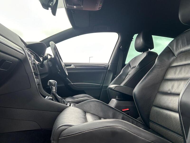 Used Volkswagen Golf 2018 for sale - 76403241: Photo 30