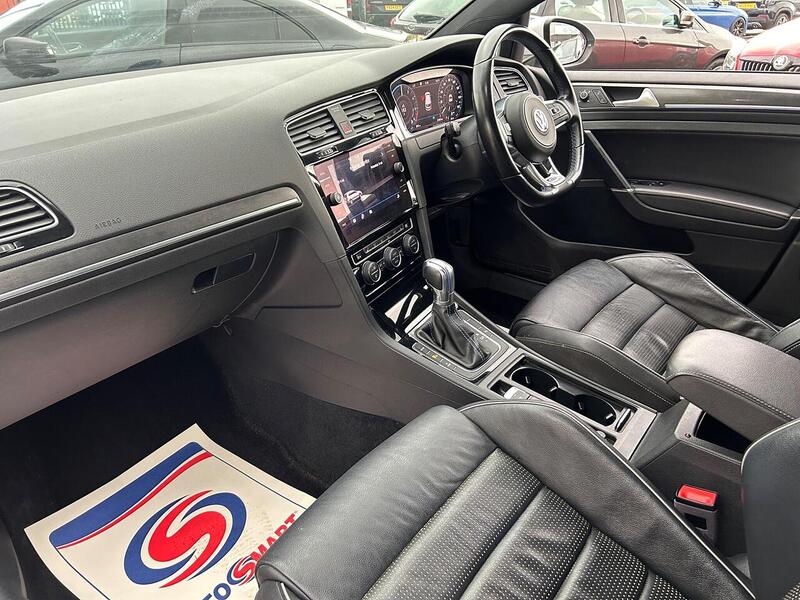 Used Volkswagen Golf 2018 for sale - 76403241: Photo 34